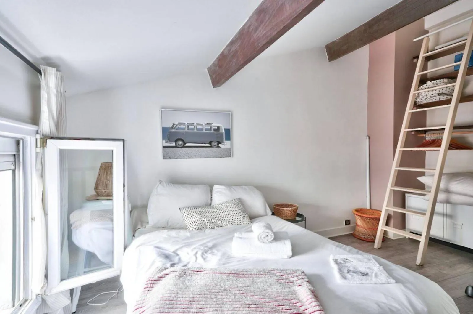 Guestready - Bright Stay In The Heart Of Paris 0*,  France