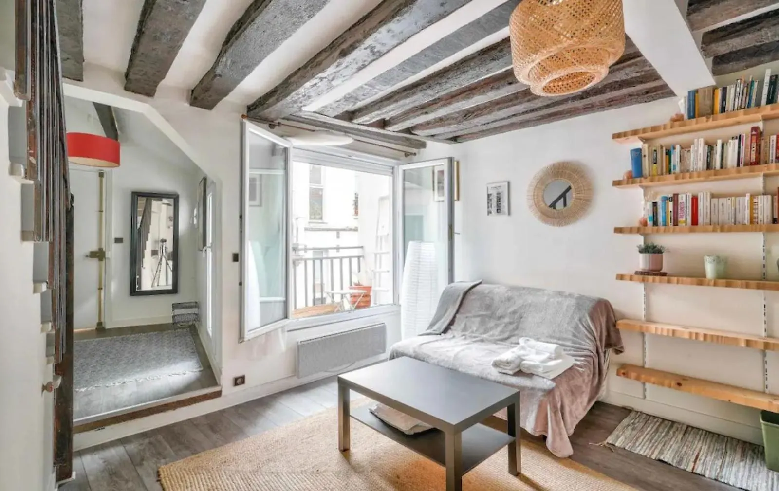 Guestready - Bright Stay In The Heart Of Paris contacts